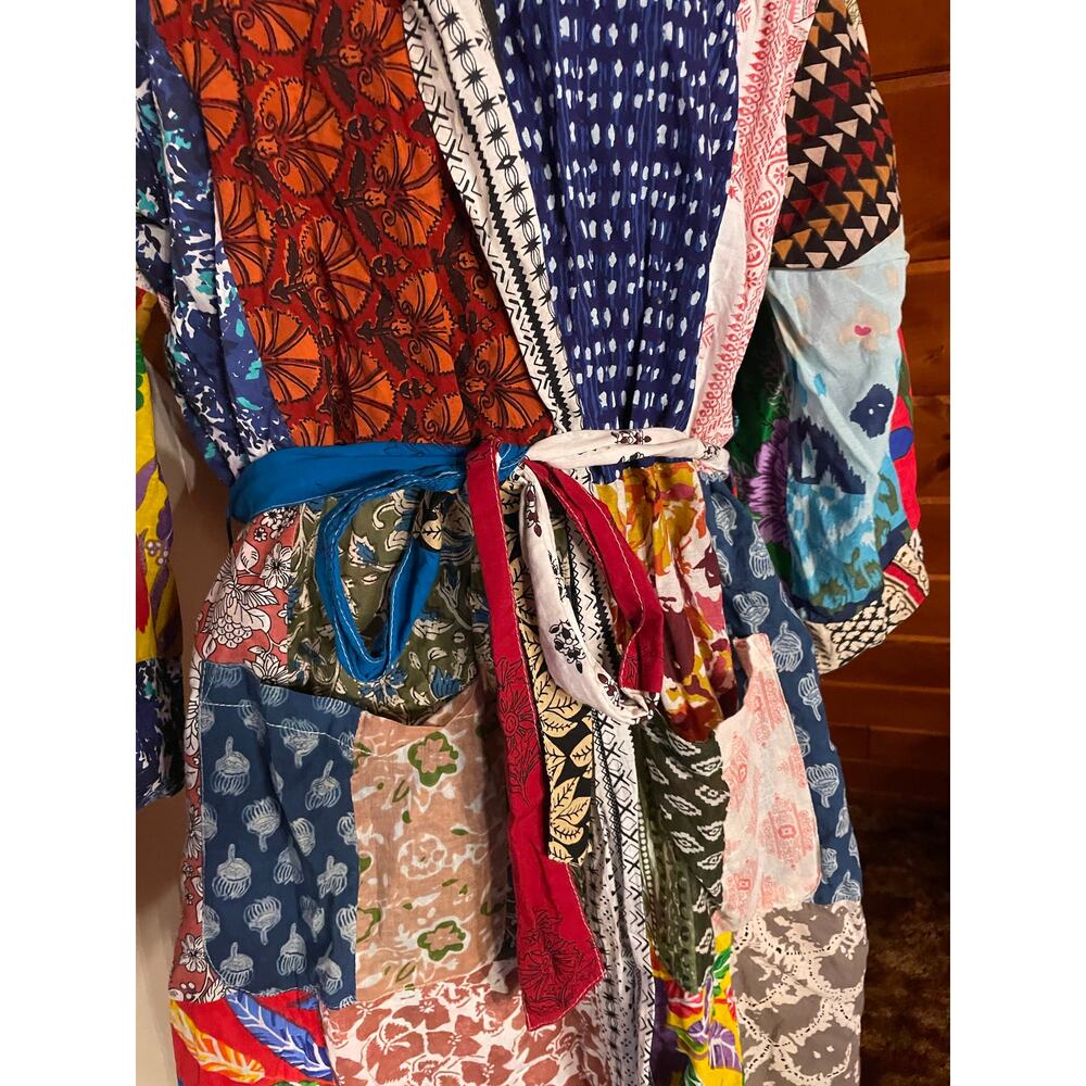 Kantha Style Bright Vibrant, Handmade Upcycled India Patchwork Cotton Robe - Picture 6 of 11